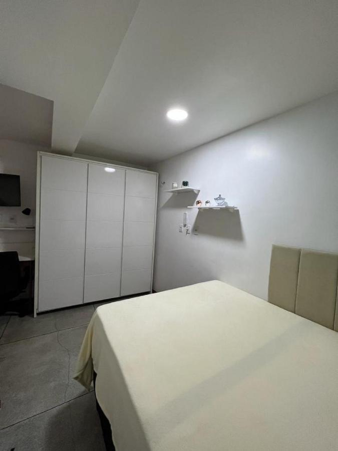 STUDIO 101 WIFI 600MB RESIDENCIAL JC um lugar para ficar Belém Exterior foto